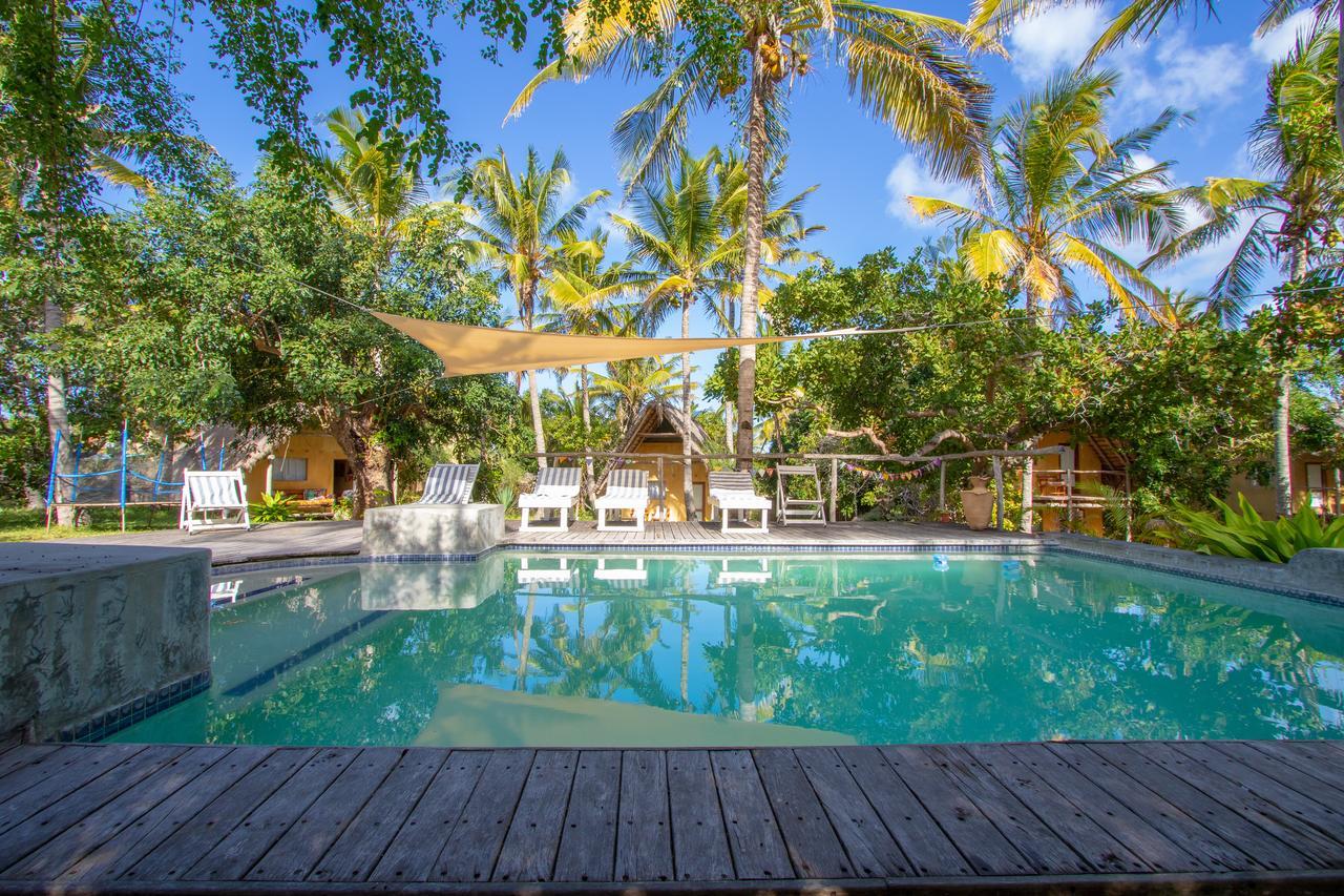 Turtle Cove Lodge And Yoga Shala Praia do Praia do Tofo Exteriör bild