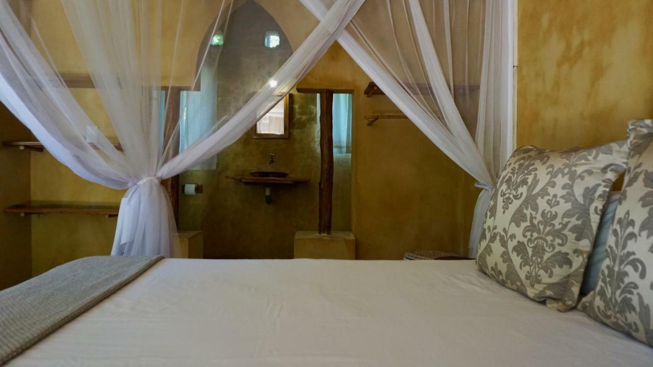 Turtle Cove Lodge And Yoga Shala Praia do Praia do Tofo Exteriör bild